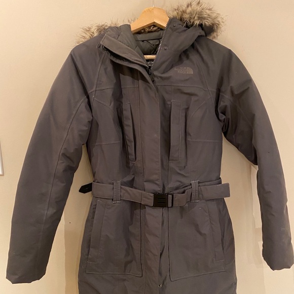 The North Face - Winter Parka - Picture 4 of 4